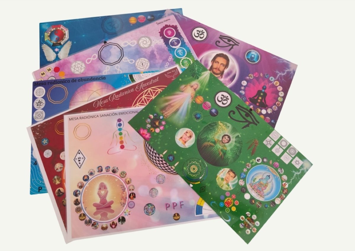 Varias mesas radiónicas: tableros de armonización energética (abundancia, ancestral, sanación emocional).